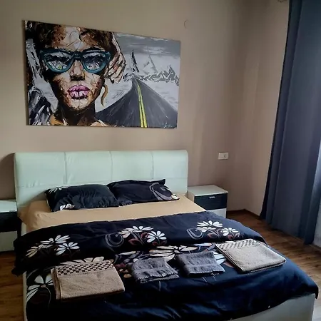 Elisa 20b Center-skopje 스코페